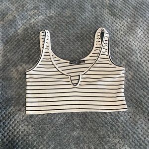 Nasty Gal crop top size US 10